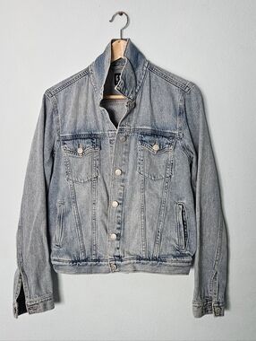 GAP Light Blue Denim Jacket with Black Logo Tag